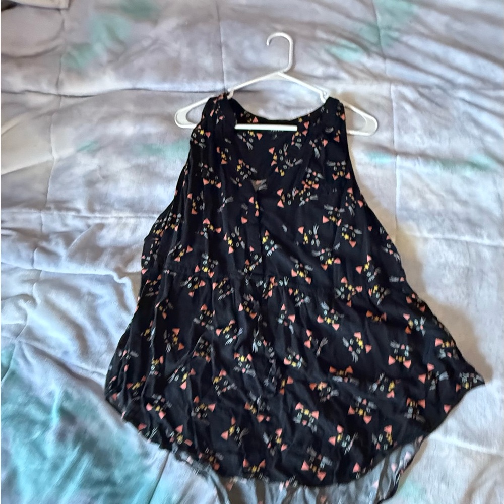 torrid Black tank top with cat print & black with nude print